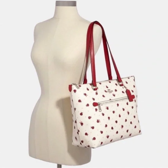 Coach Gallery Tote Bag With Ladybug 🐞 Print - Picture 2 of 3